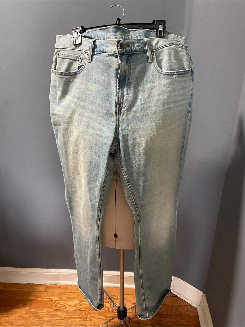 Old Navy Light Wash Blue Boot Cut Jeans Size-38-32